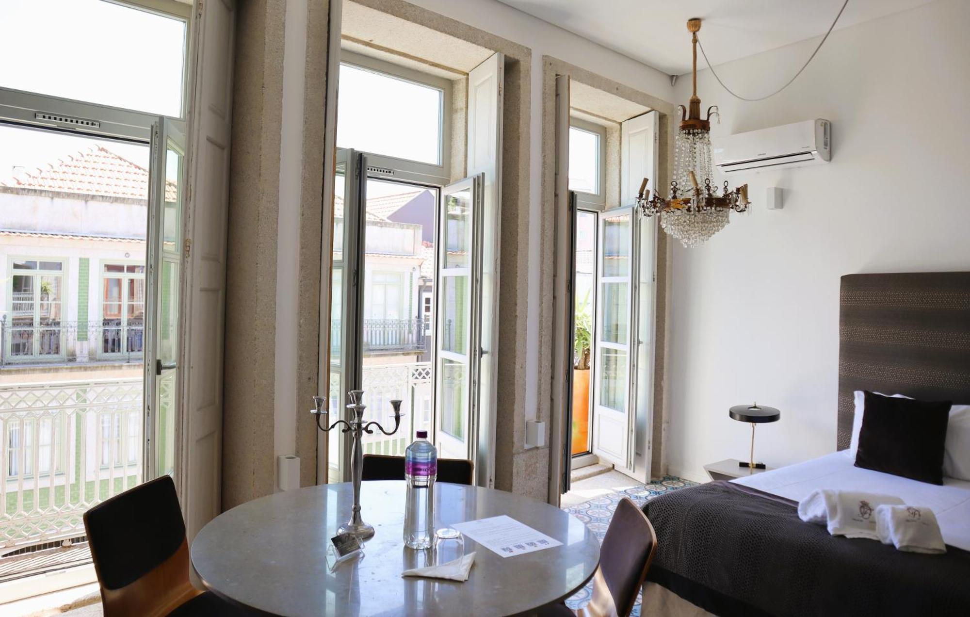 Palacio Fenizia Lux Apartments Porto Buitenkant foto